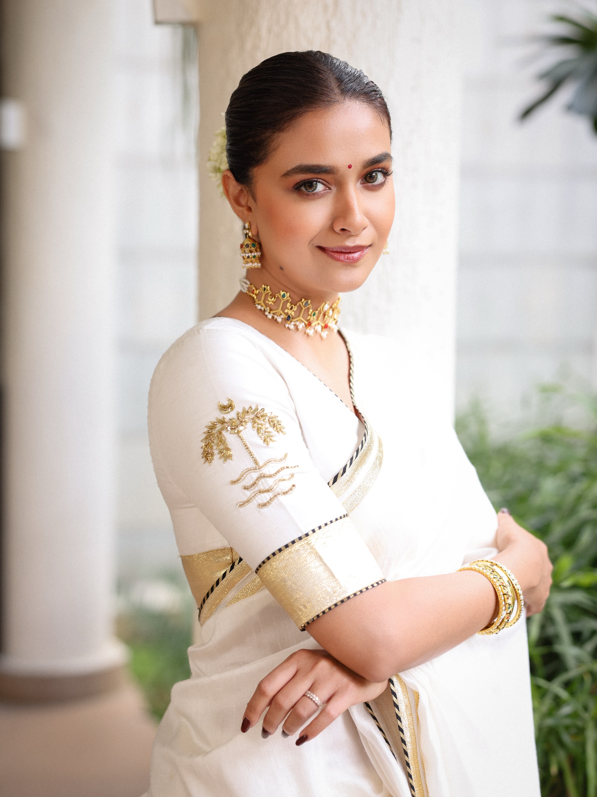 Actress Keerthi Suresh New Glam Stills Actress Keerthi Suresh New Glam Stills