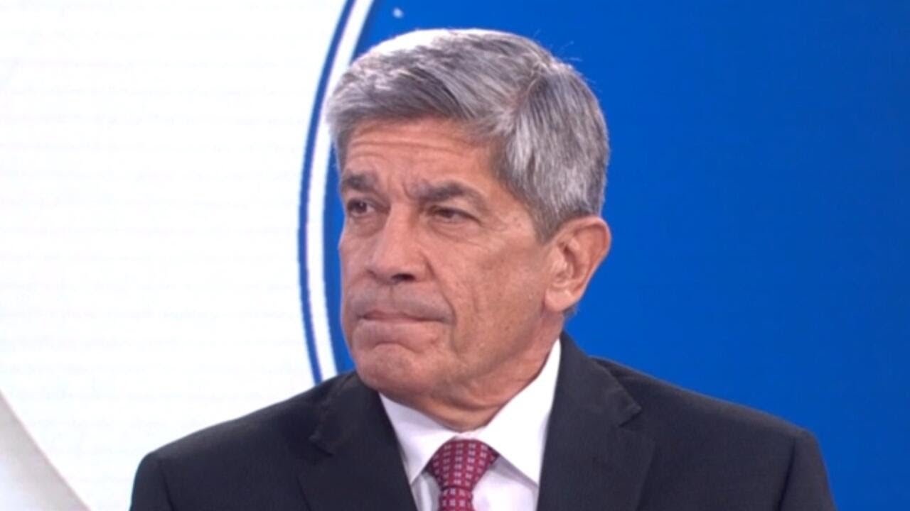 Cuban deputy foreign minister says it's an "absurd allegation" that his country is a threat to U.S. (Video)