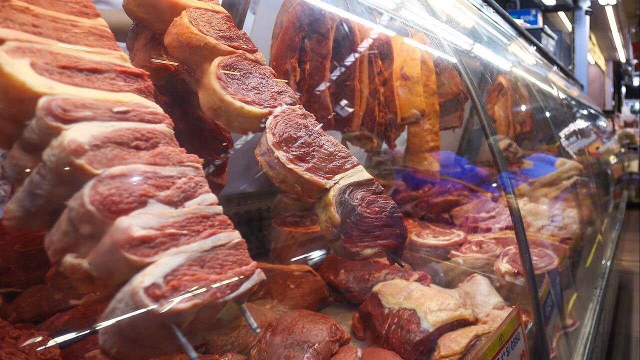 "Fast Food Nation" author Eric Schlosser shares his concerns about Trump's "mystery meat" imports (Video)