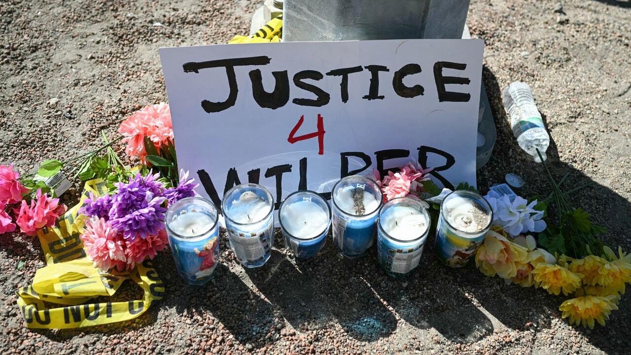 Man shot by ICE in Texas is back in hospital, says bullet is lodged near his spine (Video)