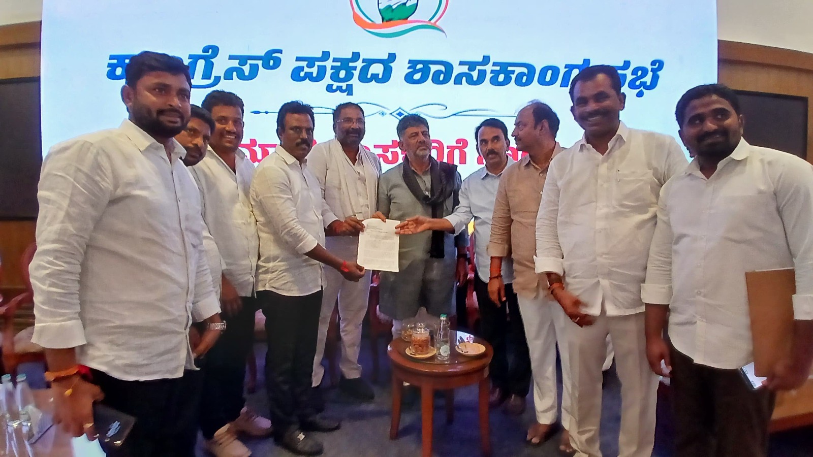 Karnataka agrees to release Krishna water to Telangana to save standing crops