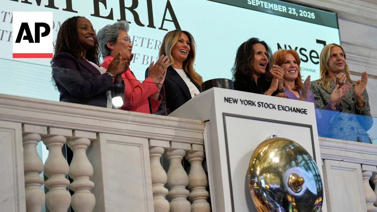 Melania Trump rings the opening bell at the New York Stock Exchange (Video)