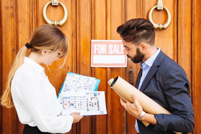 The Information Advantage in Real Estate Asset Management