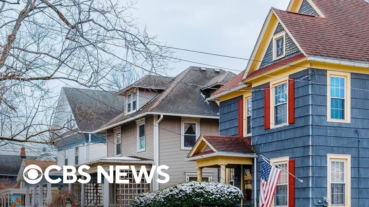Mortgage rates surpass 7% for first time in 2 years amid inflation, Iran war (Video)
