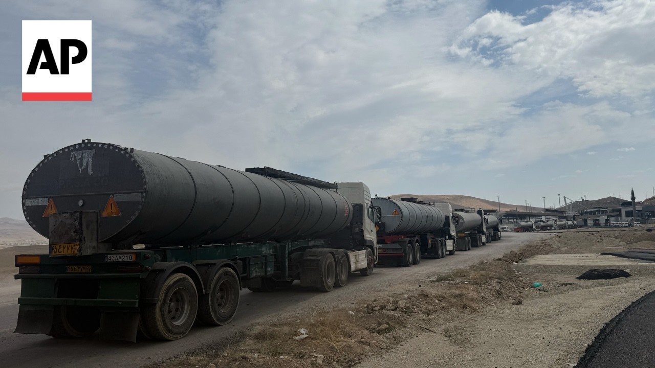 Hundreds of trucks jam Turkey-Iran border crossing as US blockade pushes trade overland (Video)