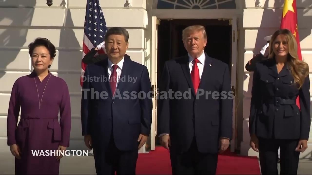 Xi says he'll see Trump again soon as he wraps up US visit with a look at the Constitution (Video)
