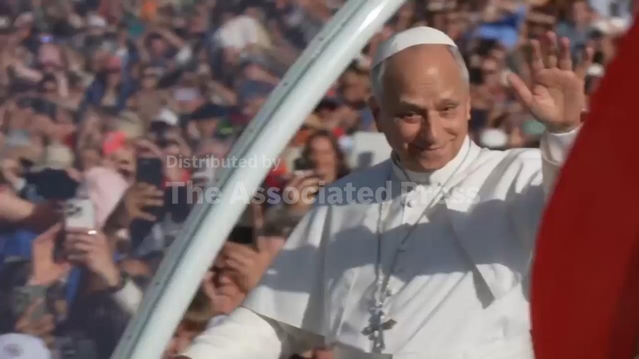 Pope Leo XIV says mass before hundreds of thousands of faithful in Lourdes (Video)
