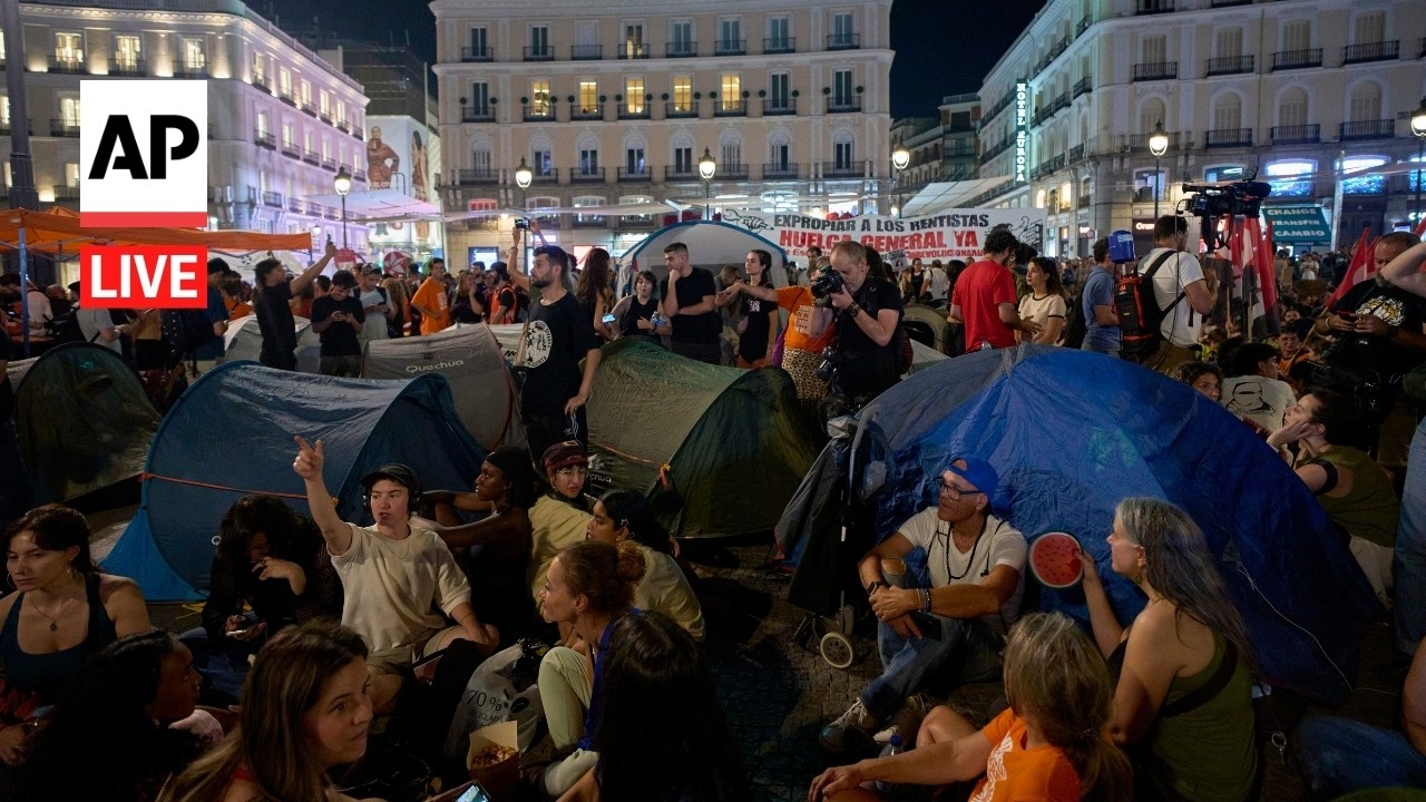 LIVE: Protests in Spain after 87-year-old evicted from home (Video)