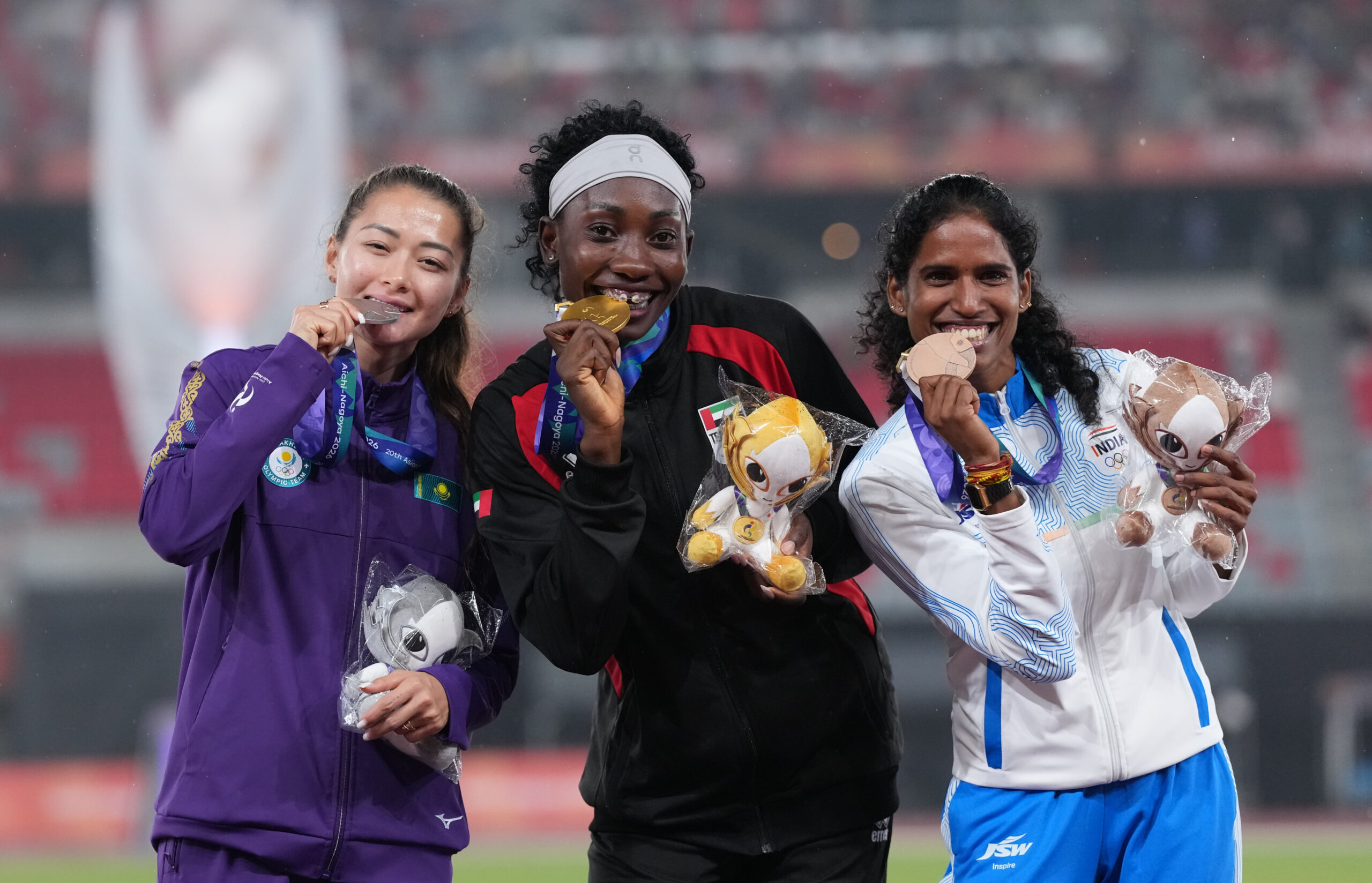 Asian Games: Record-breaking Vithya, gutsy Sreeshankar, Parul, Gulveer double make it India's day (Round-up)