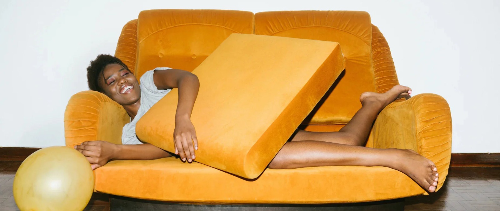 Things to Check Before Starting Online Furniture Selling