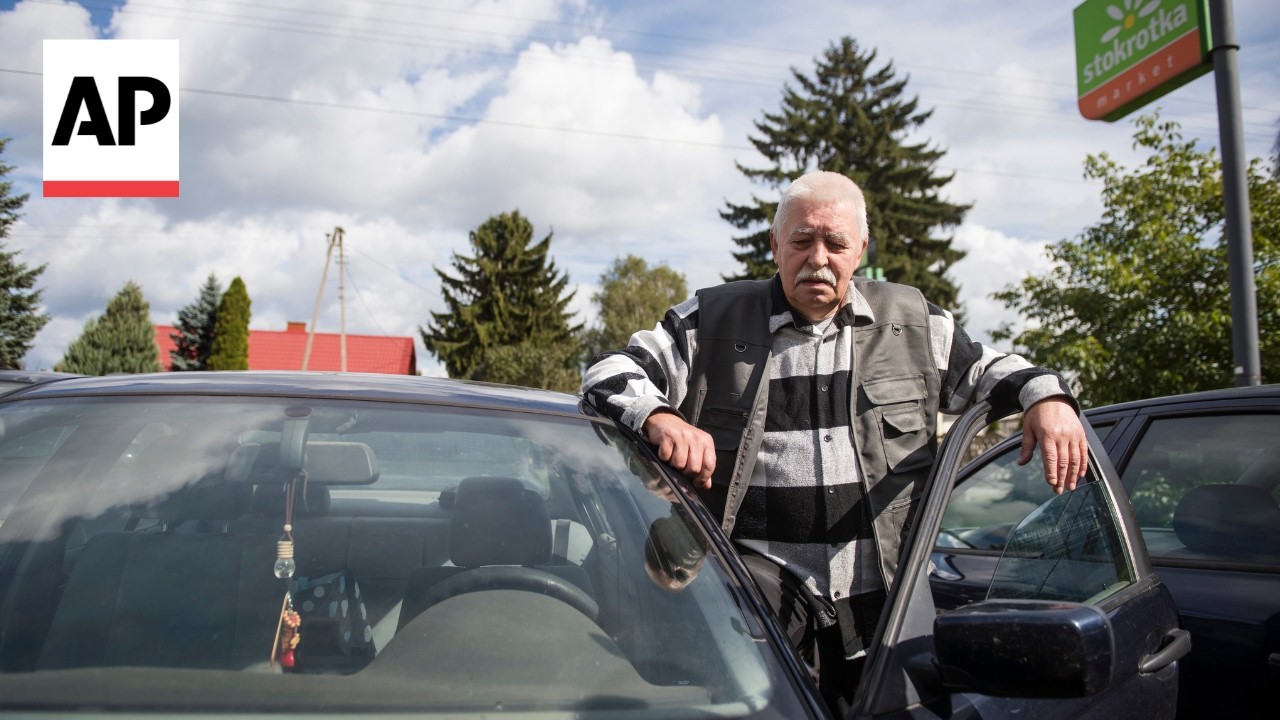 Residents on Poland's border with Ukraine brace for possible Russian escalation (Video)