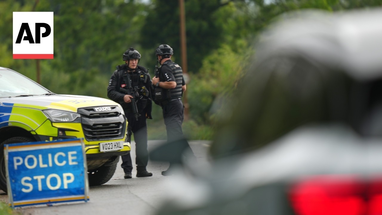 UK probes suspected bomb plot targeting US-run air base as suspects get bail (Video)