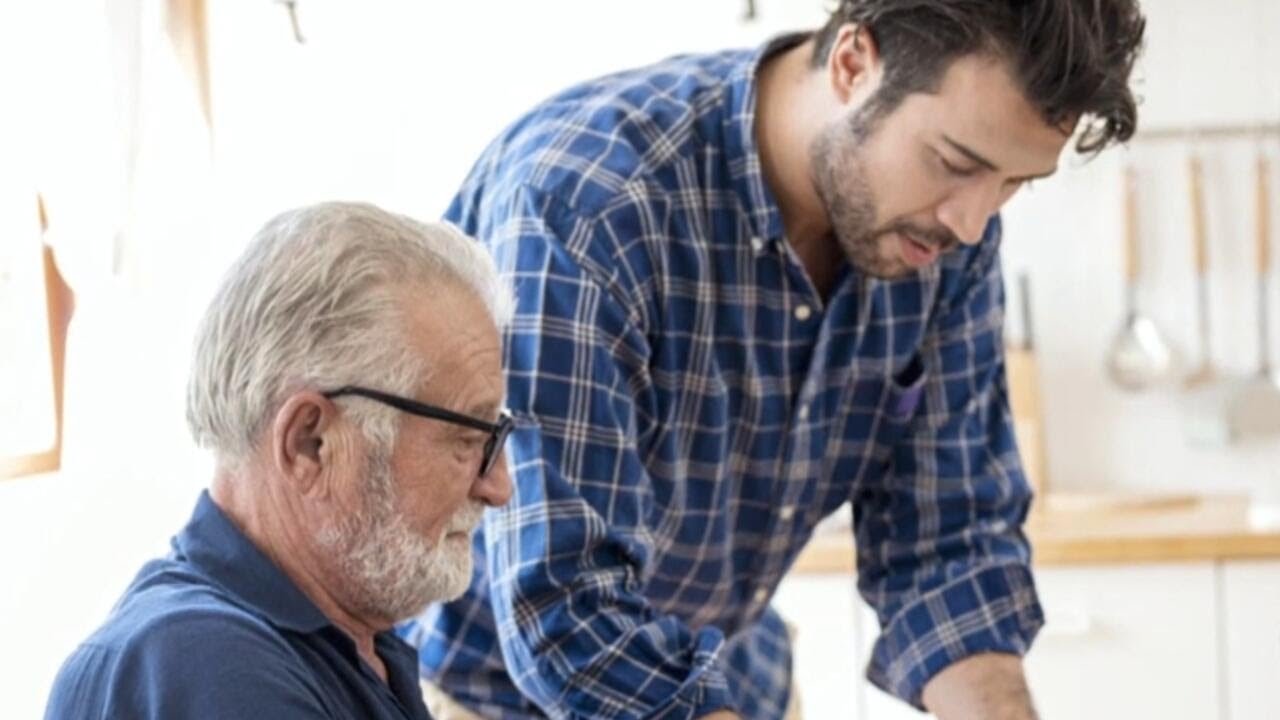 How to manage changing family dynamics as your parents age (Video)