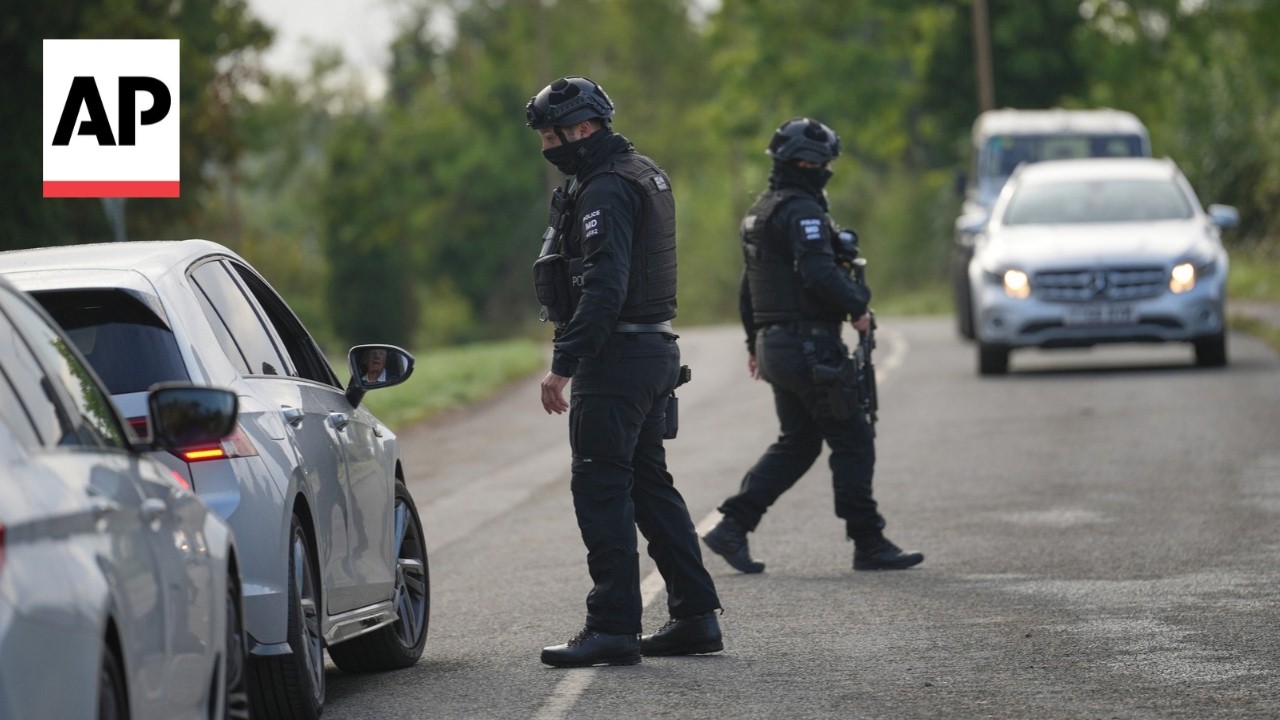 UK police say no explosives found as 5 men get bail after arrests near US-run base (Video)