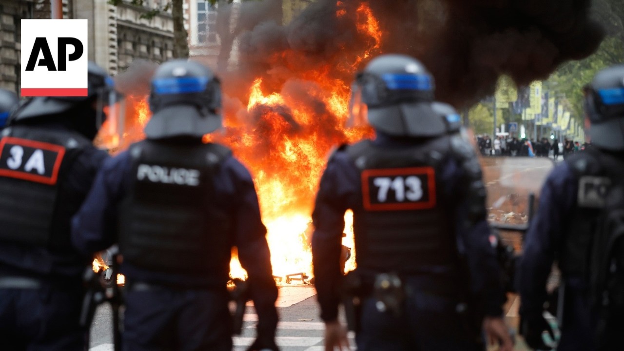 Students in France set trash bins ablaze during protest over school funding (Video)