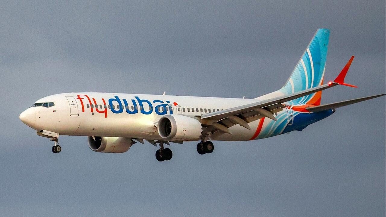 What to know after pilot stabbed on FlyDubai flight to Israel (Video)
