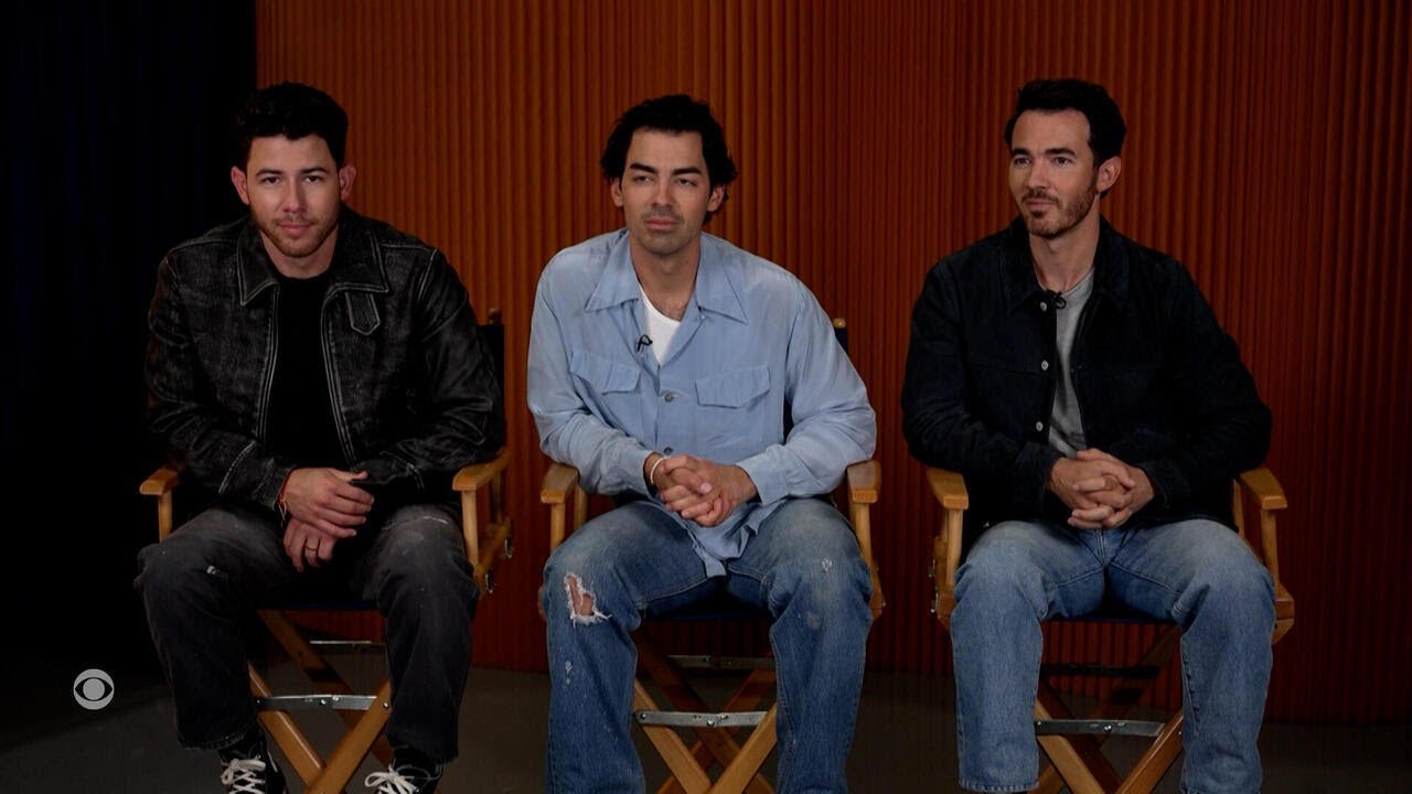 Extended interview: The Jonas Brothers (Video)