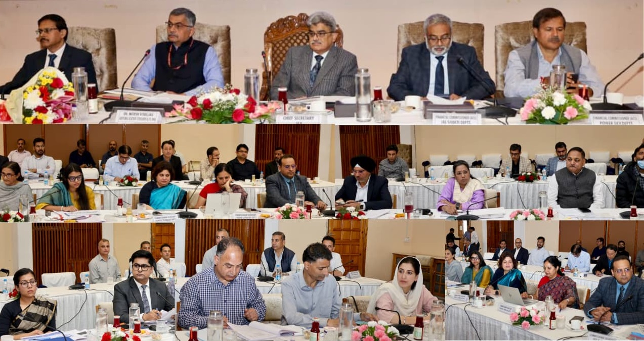 J&K: Chief Secy reviews development projects with MHA official