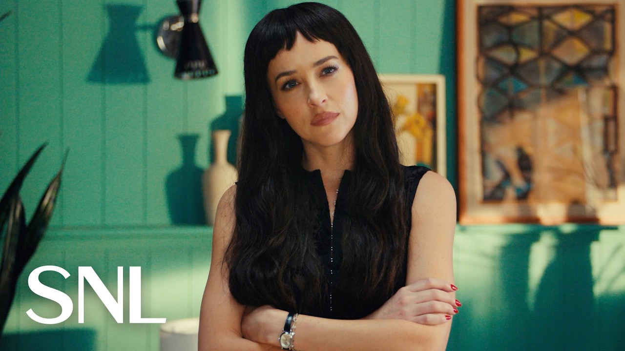 Mean, Scary Girlfriend - SNL #HD (Video)