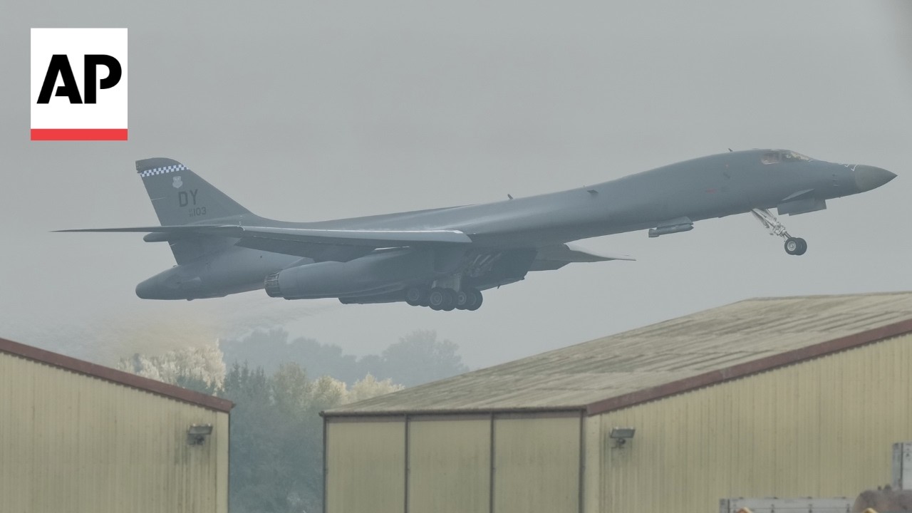 US Air Force removes all bombers from British air base targeted by a suspected terror attack (Video)