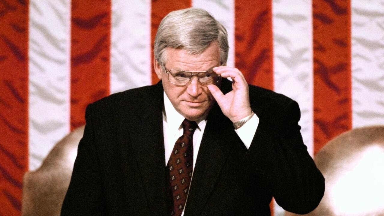 Dennis Hastert, highest-ranking elected U.S. official to serve prison sentence, dies at 84 (Video)
