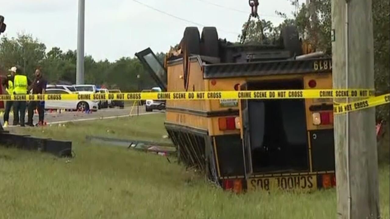2 killed, including a student, in Central Florida school bus crash (Video)