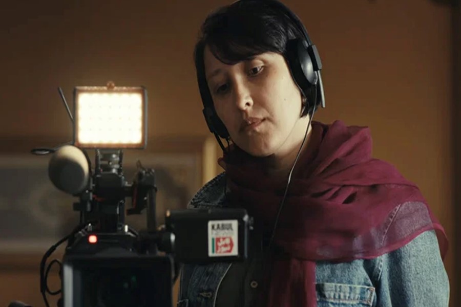 No Good Men Trailer: Shahrbanoo Sadat's Romantic Comedy Finds Love in Kabul's Final Days of Freedom