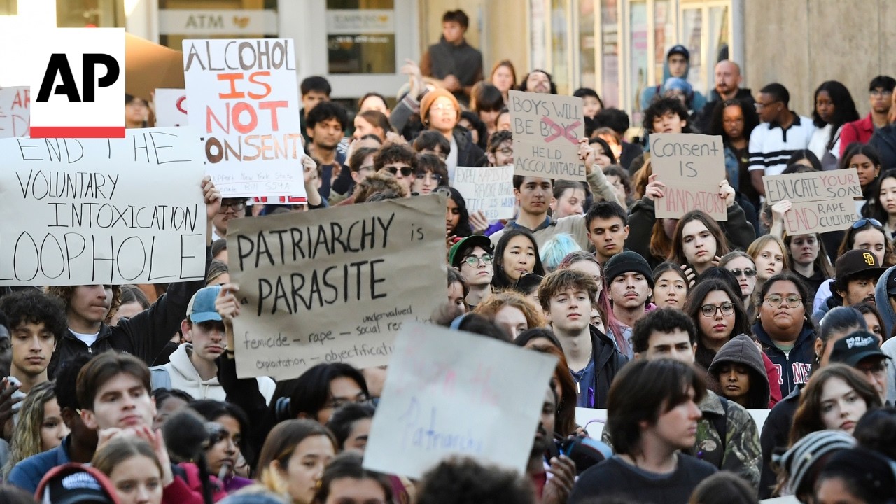 Cornell students protest the university's response to the gang rape complaint (Video)