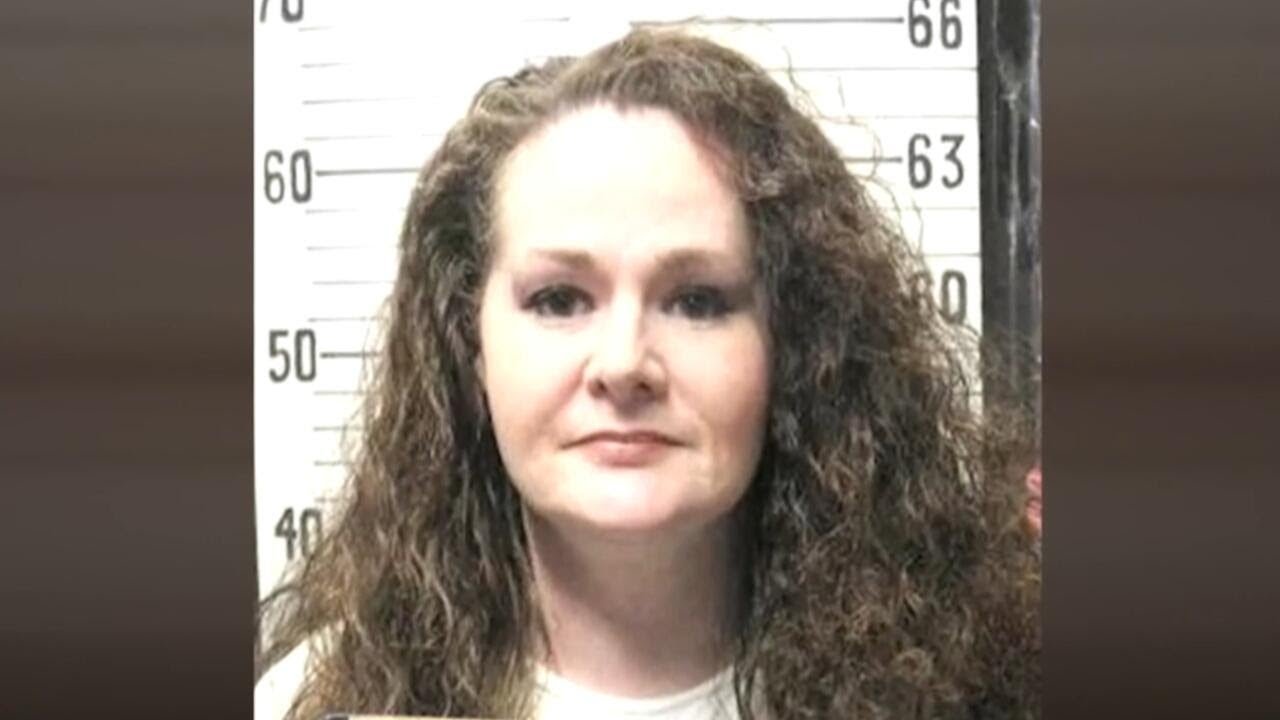 Doctor says he warned Christa Pike's lawyers that her execution could be cruel and painful (Video)