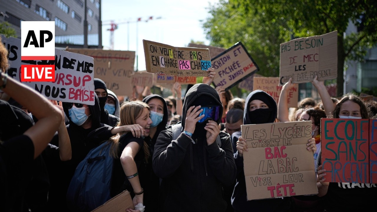 LIVE: Students protest in France (Video)