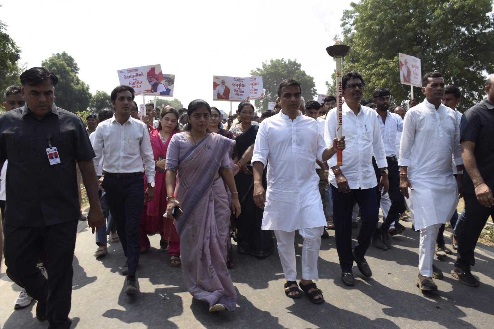 Gujarat leaders mark PM Modi’s 25 years in public life with 'Seva Jyoti Yatras' across state