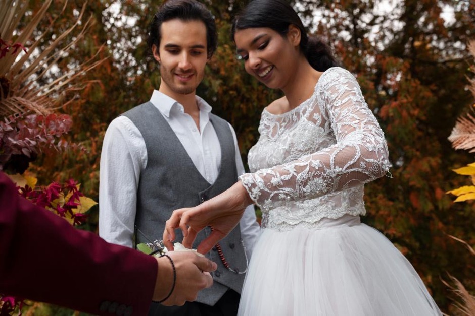 Less Searching, Better Matching: Rethinking the Role of Marriage Bureaus