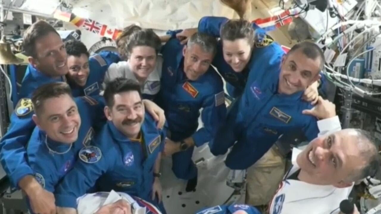NASA's SpaceX Crew-12 heads back to Earth (Video)