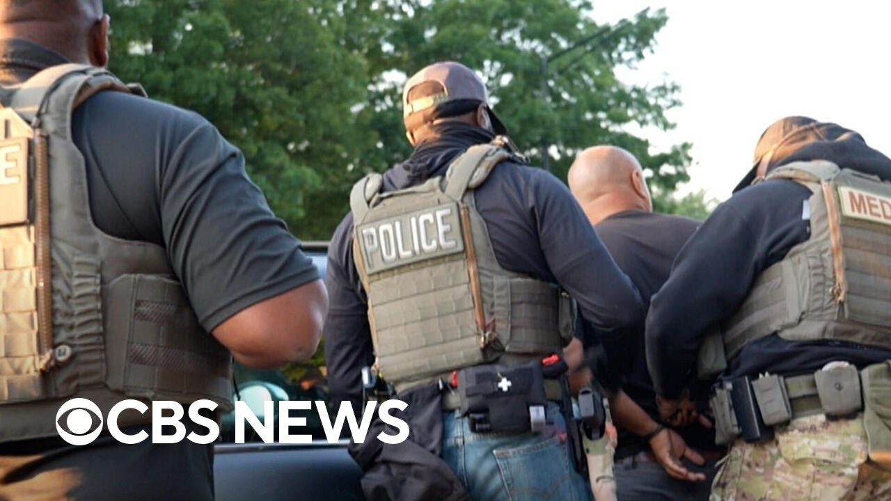 Watch: Reporter rides along with ICE as arrest carried out (Video)