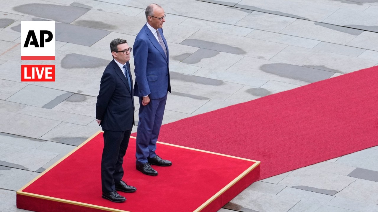 LIVE: Friedrich Merz welcomes Andy Burnham to Germany with military honors (Video)