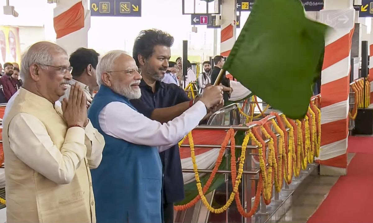 PM Modi, CM Vijay flag off first train on Chennai Metro phase 2 network; share ride
