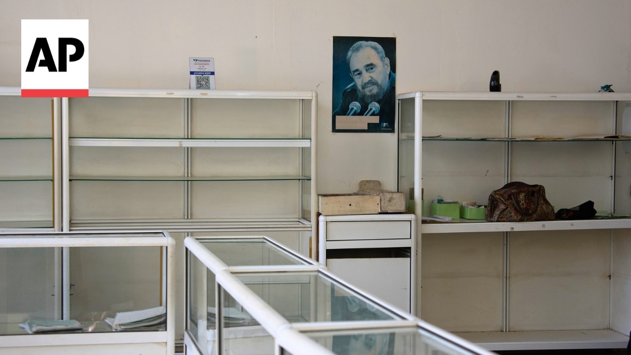 Cubans turn to free community pharmacies as medicines grow scarce (Video)