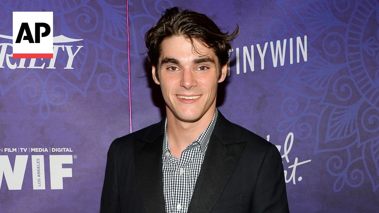 'Breaking Bad' star RJ Mitte dies at 34 (Video)