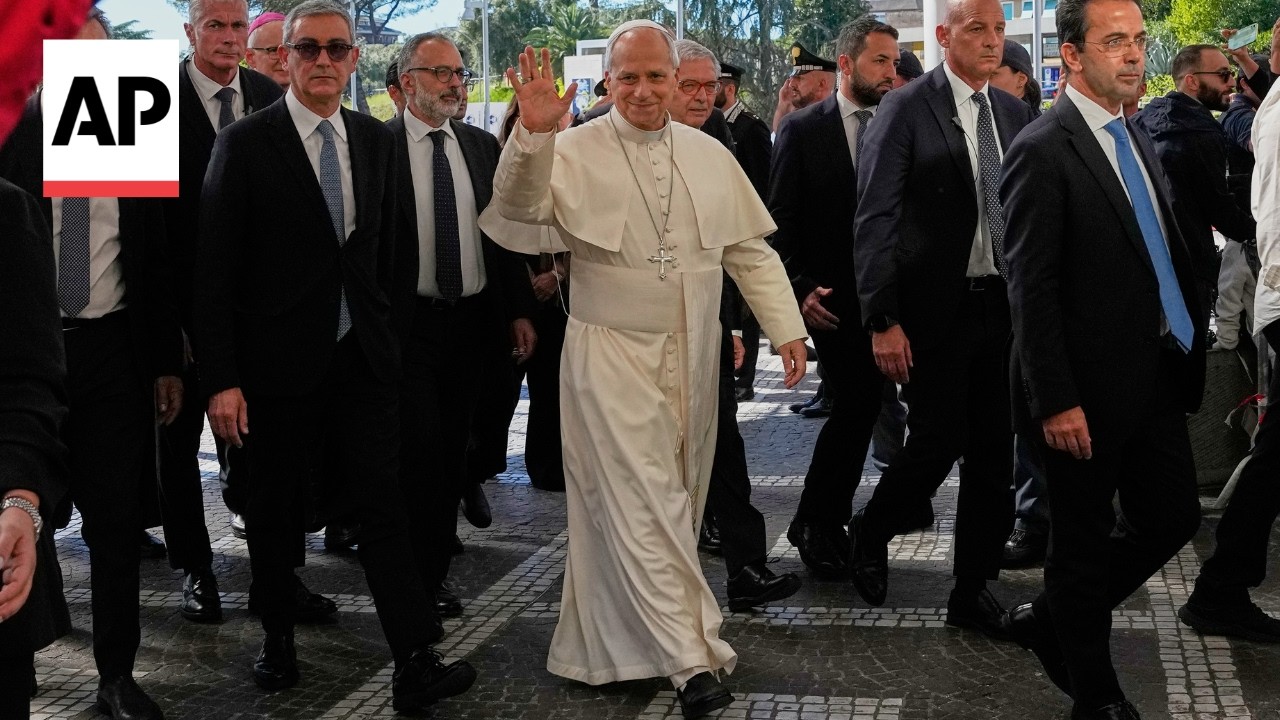 Pope Leo XIV arrives at Rome hospital for surgery to remove a lung nodule (Video)