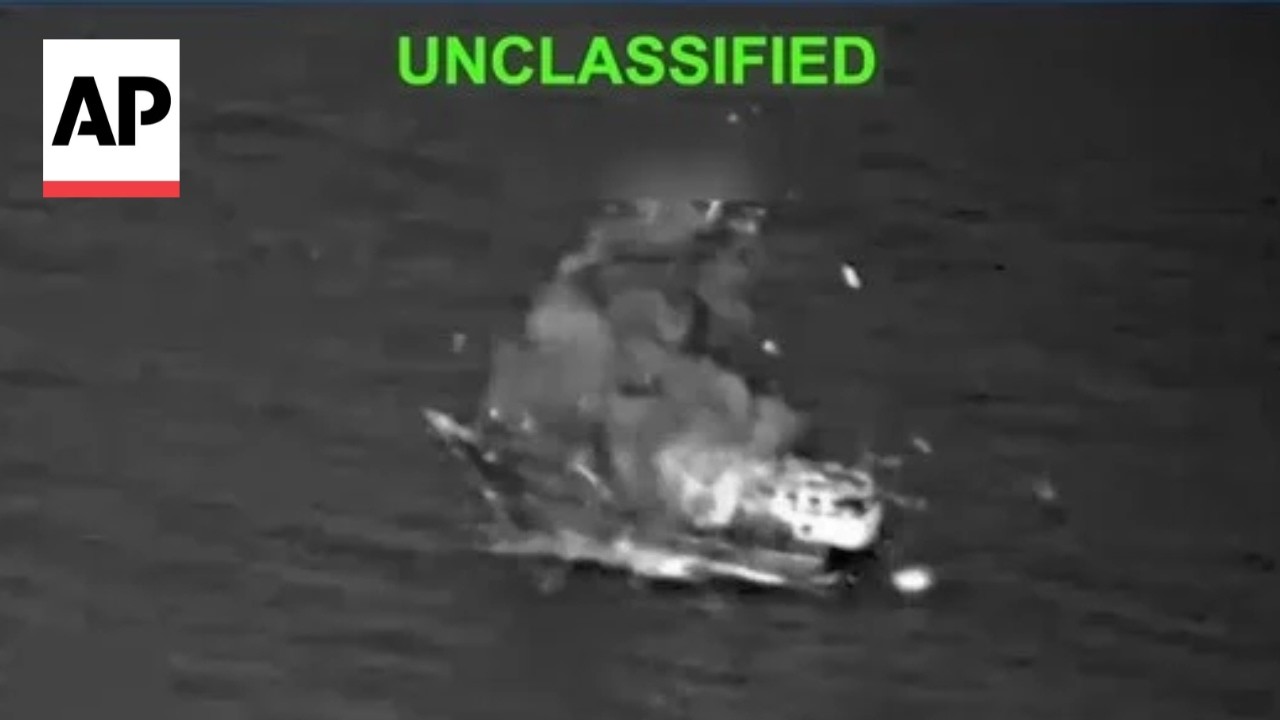 US forces destroy an Iran-affiliated boat in the Gulf of Oman (Video)
