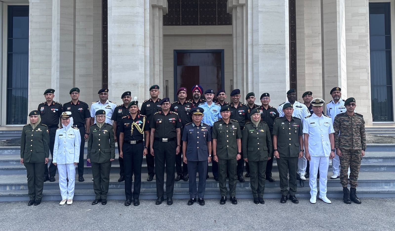 Indian defence management delegation visits Brunei, gains insights on energy security, maritime coordination