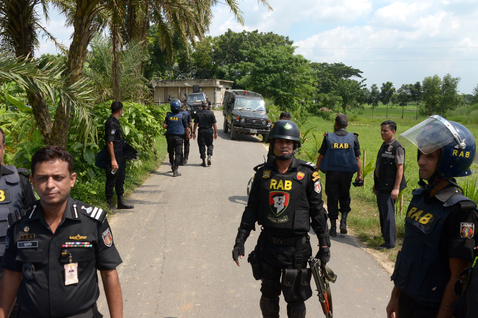 Militant threat mounts in Bangladesh with emergence of new extremist outfit
