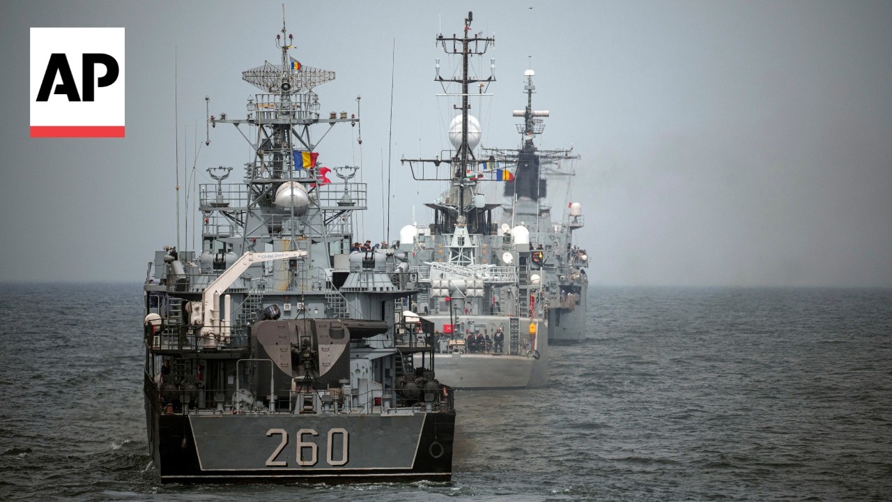 Drone strike and fire on ship in Romanian waters (Video)