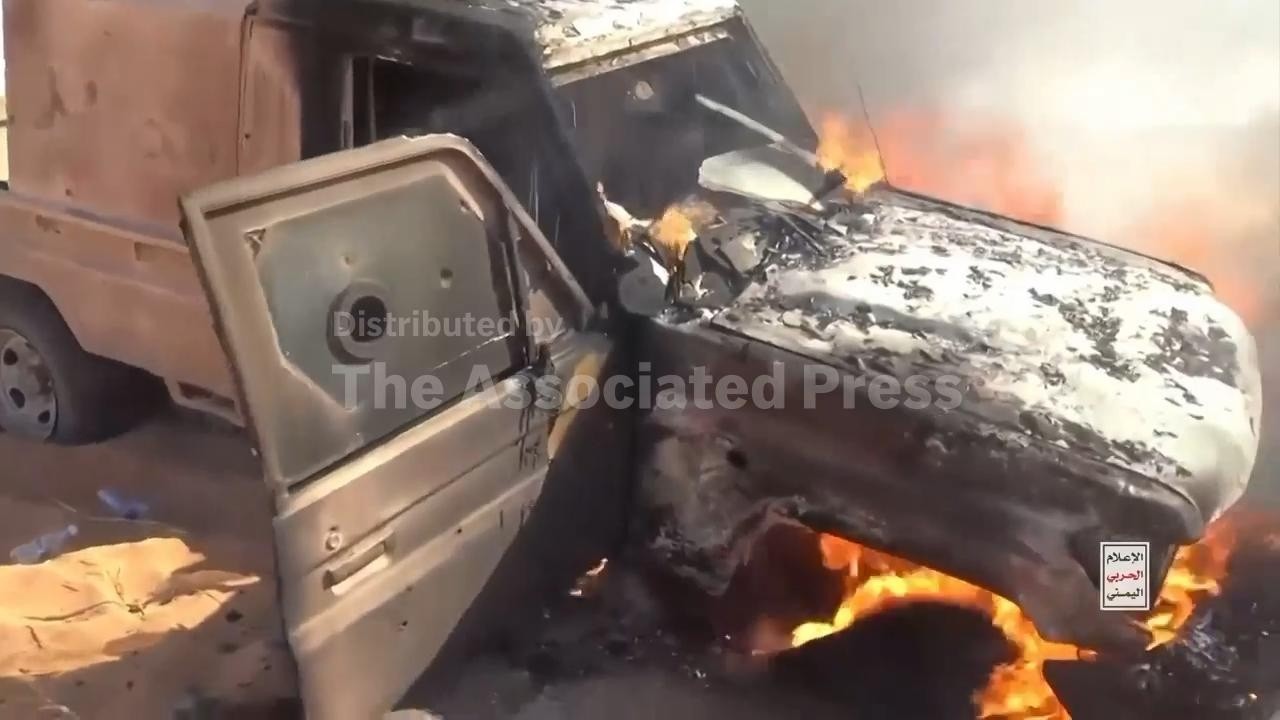 Video said to show Houthis fighting Saudi-backed forces in Yemen's Jawf province (Video)