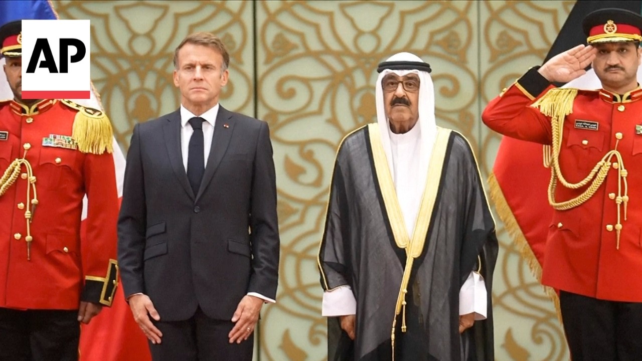 Macron arrives in Kuwait at the start of his Gulf tour (Video)