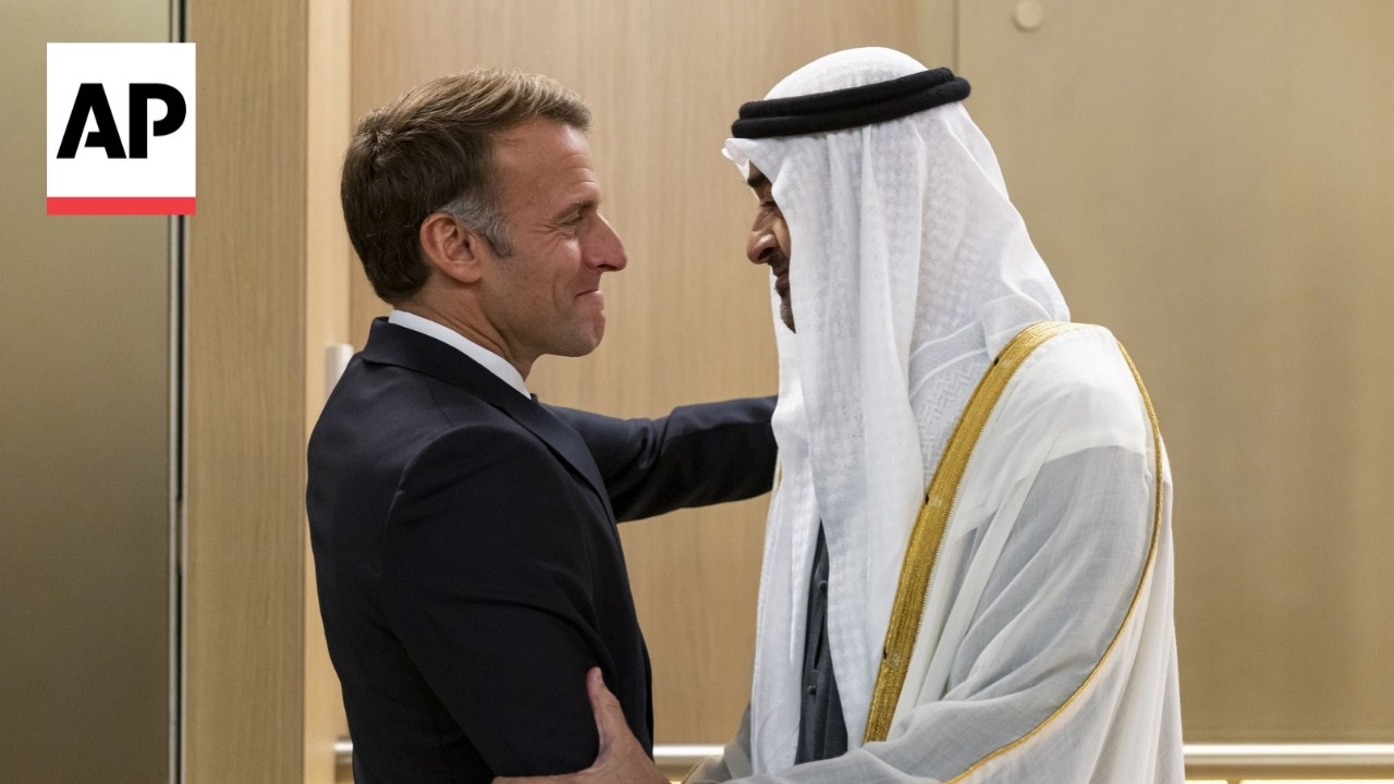 Macron meets with UAE’s president in Abu Dhabi (Video)