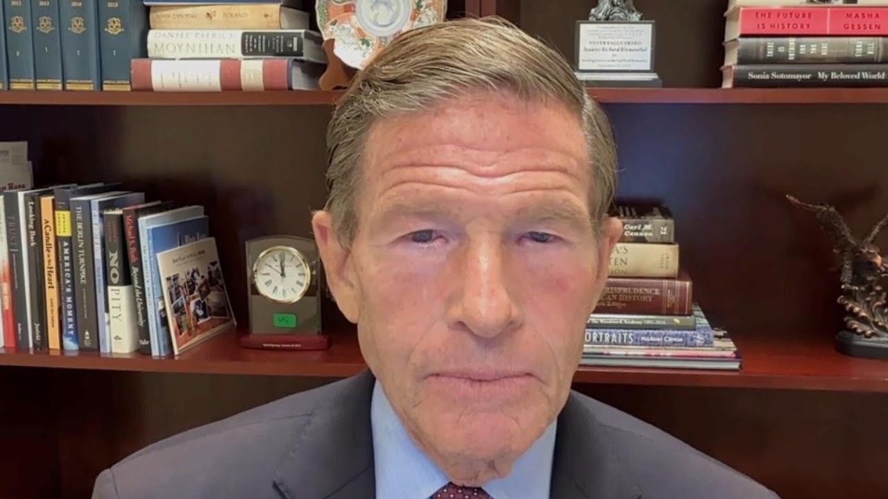 Sen. Blumenthal accuses Trump of "trying to bleed Ukrainians into conceding territory and security" (Video)