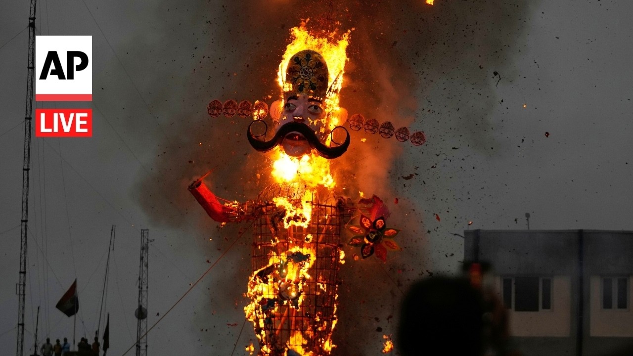 LIVE: Dussehra celebration in India (Video)