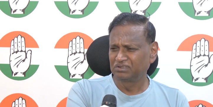 Cockroach effigy row: Congress, BJP accuse CJP of being AAP’s youth wing
