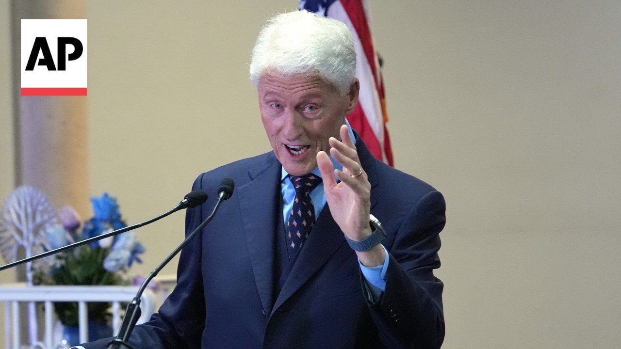 Bill Clinton speaks in Florida at first public midterm campaign event (Video)